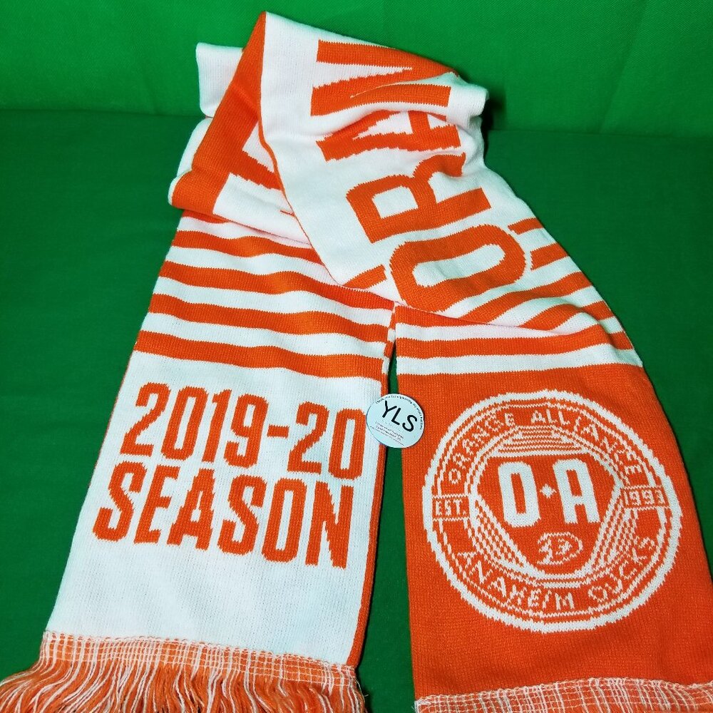 Anaheim Ducks Orange Alliance 2019-20 Season Ticket Holder Scarf EUC